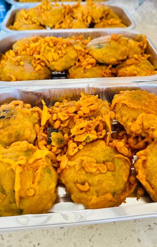 Batata vada trays for events